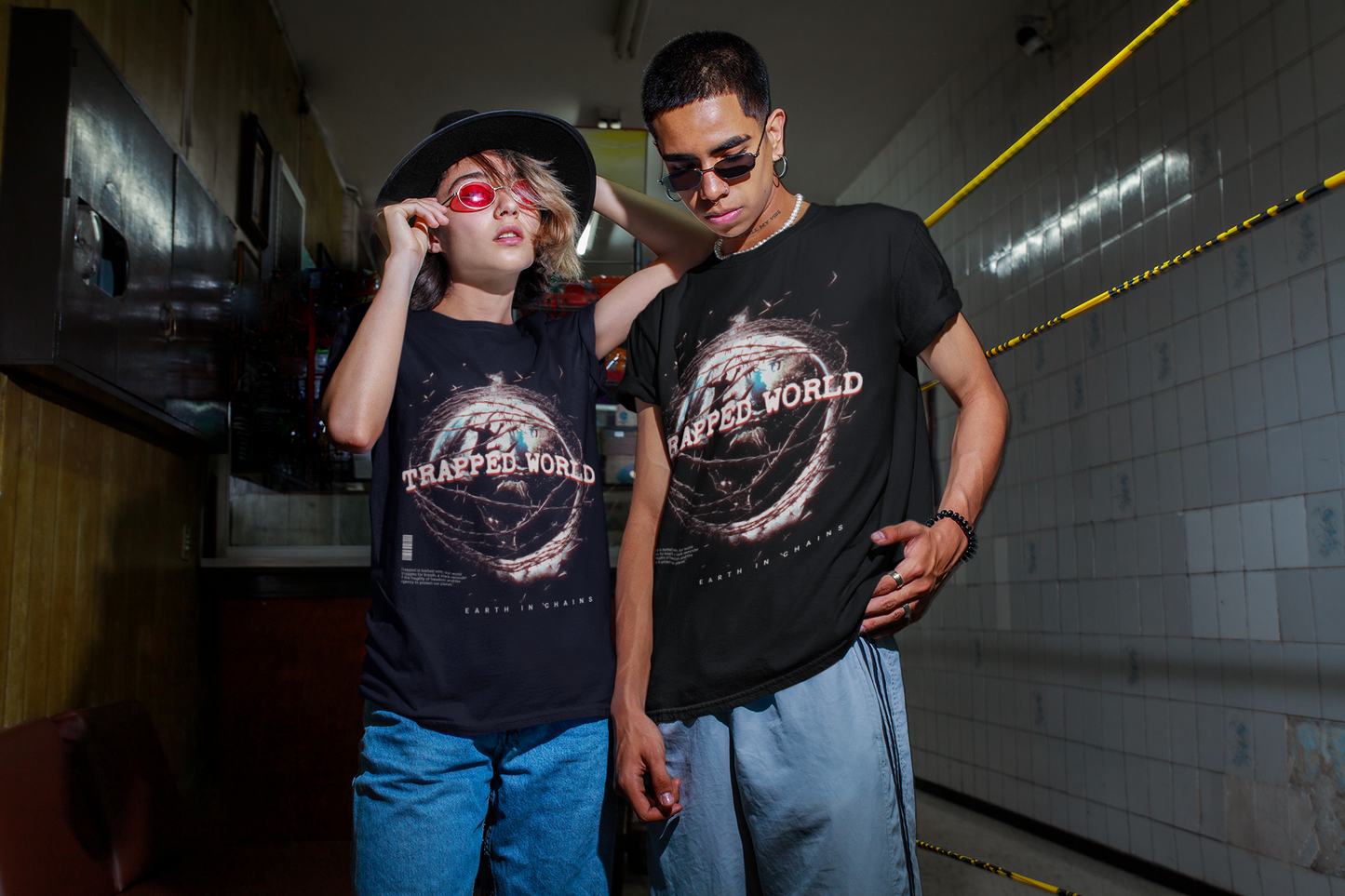 TRAPPED WORLD T-SHIRT