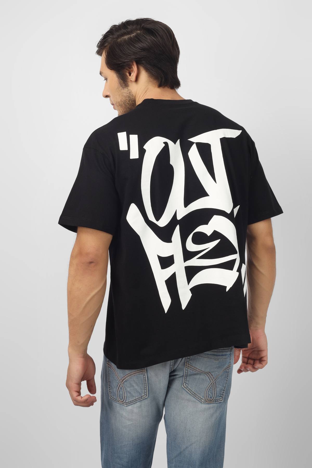 Graffiti tee (Unisex)