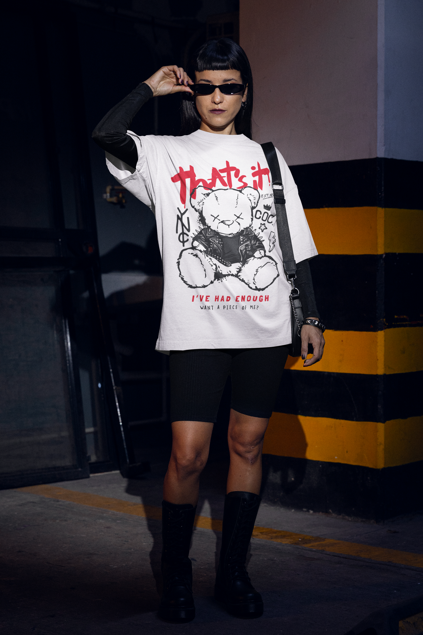 THAT'S IT BEAR T-SHIRT